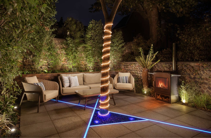 Courtyards & Backyards image