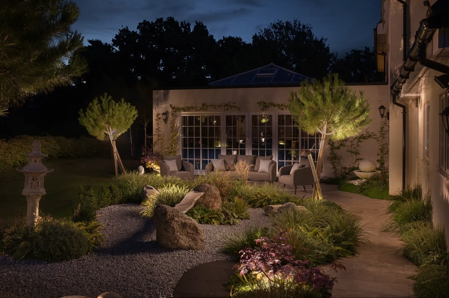 Oriental Essence garden image 3