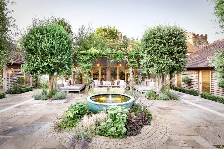Courtyard For The Senses garden image 1