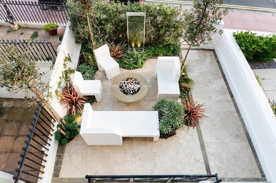 Coastal Chic garden image 4