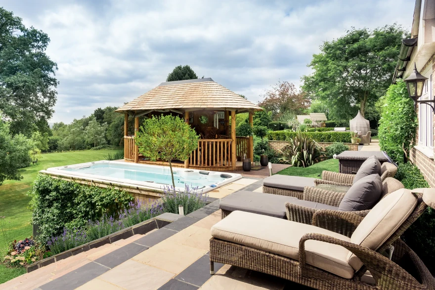 Verandas With A View garden image 3