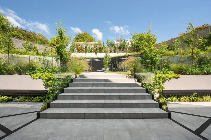 Intersecting Escape garden image 3