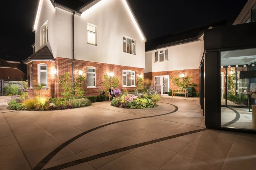 Place Farm Welcome garden image 2