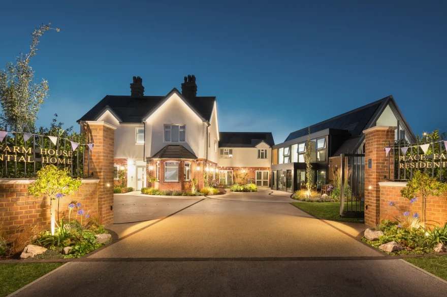 Place Farm Welcome garden image 4